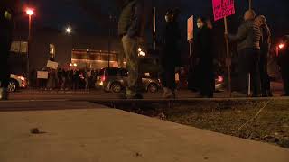 Anti-ICE rally in downtown Eugene