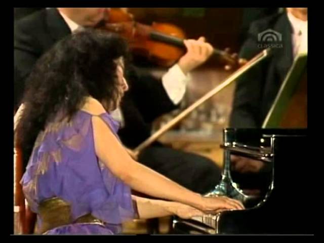 Mozart, Klavierkonzert Nr 9 Es Dur KV 271 'Jeunehomme' Mitsuko