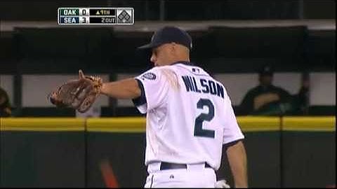 2010/04/13 Mariners turn two