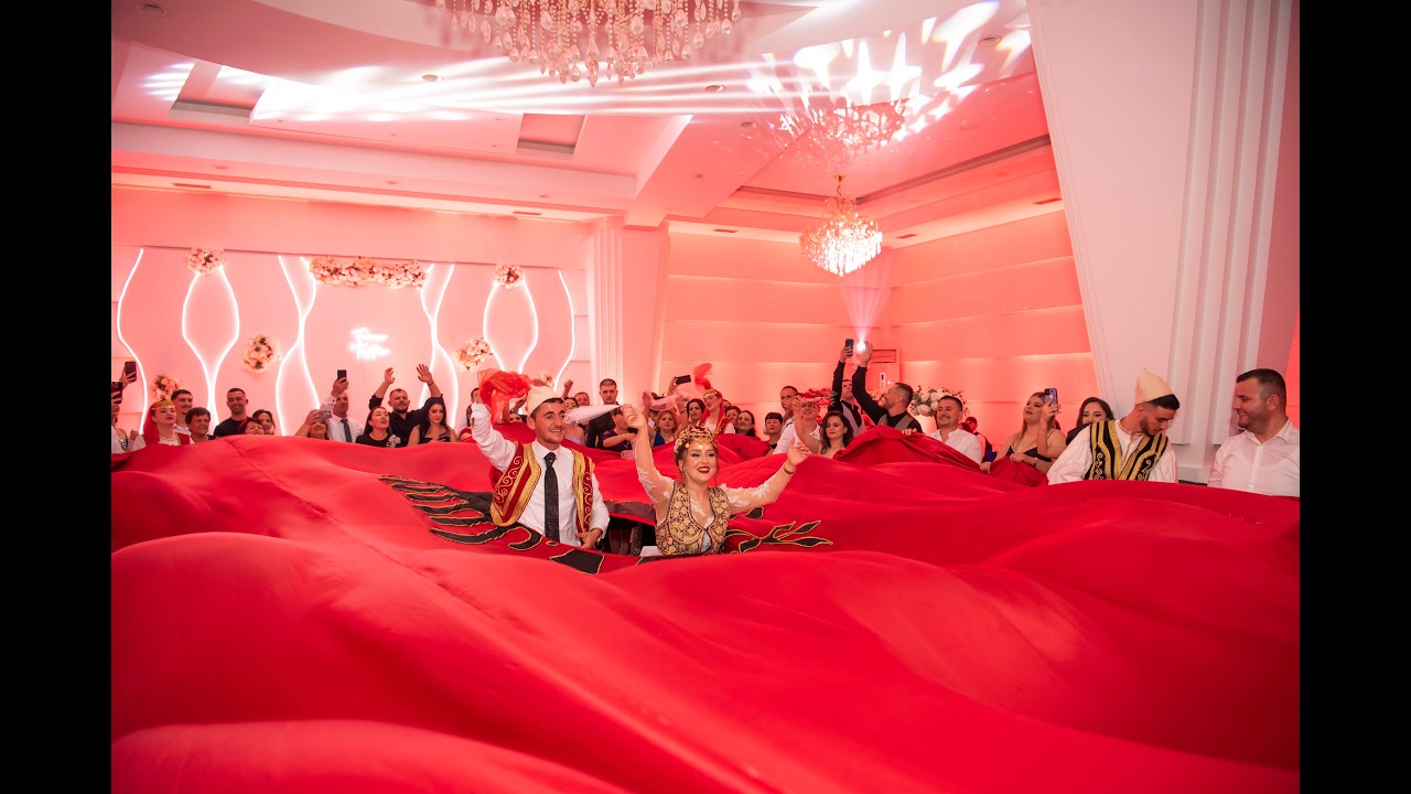 Dasmat Shqiptare me tradite,emocione dhe flamur.@StudioValerjo