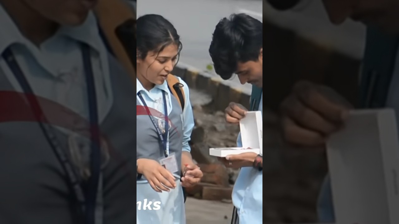 I PHONE KE BOX ME CONDOM😱 || CUTE GIRL REACTION|| 