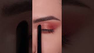 Soft Glam Eye Makeup Tutorial 💖👁️ #youtubeshorts #eyemakeup #viral #foryou #beauty