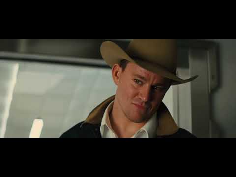Кадр: Эггси и Мерлин находят Гарри — «Kingsman: Золотое кольцо»
