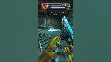 HOW did they LOSE this 3v1?😲 (Apex Legends) #shorts