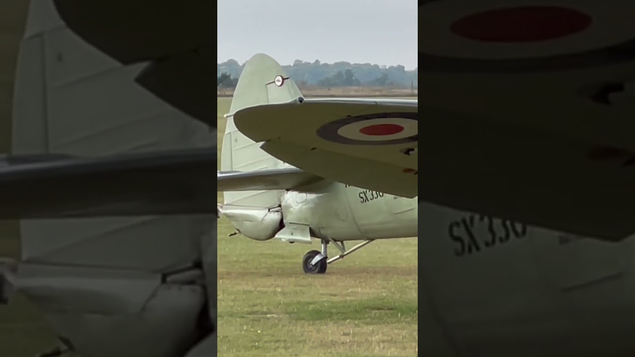 Seafire Spitfire at Duxford 