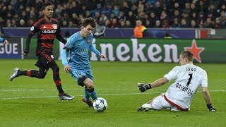 Lionel Messi Toying With goalkeepers