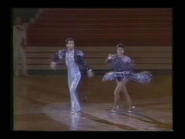 087 社交ダンス チャチャチャ ソロ競技（Ballroom Dance Chachacha