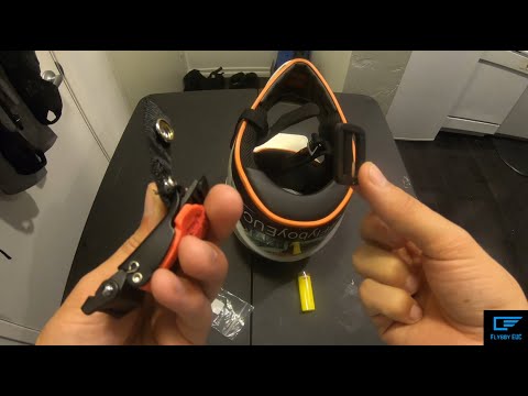 Video: Come si installa un cinturino per casco a sgancio rapido?