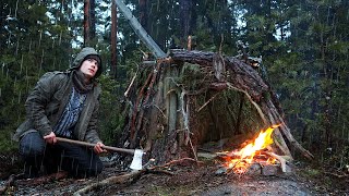 3 Day Winter Camping in RAIN & SNOW!Building a Shelter to Stay Dry