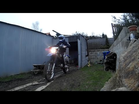 Yamaha wr 125 || Yamaha DT 125 || KTM - 2015 Warmup ☠ angry guy ...