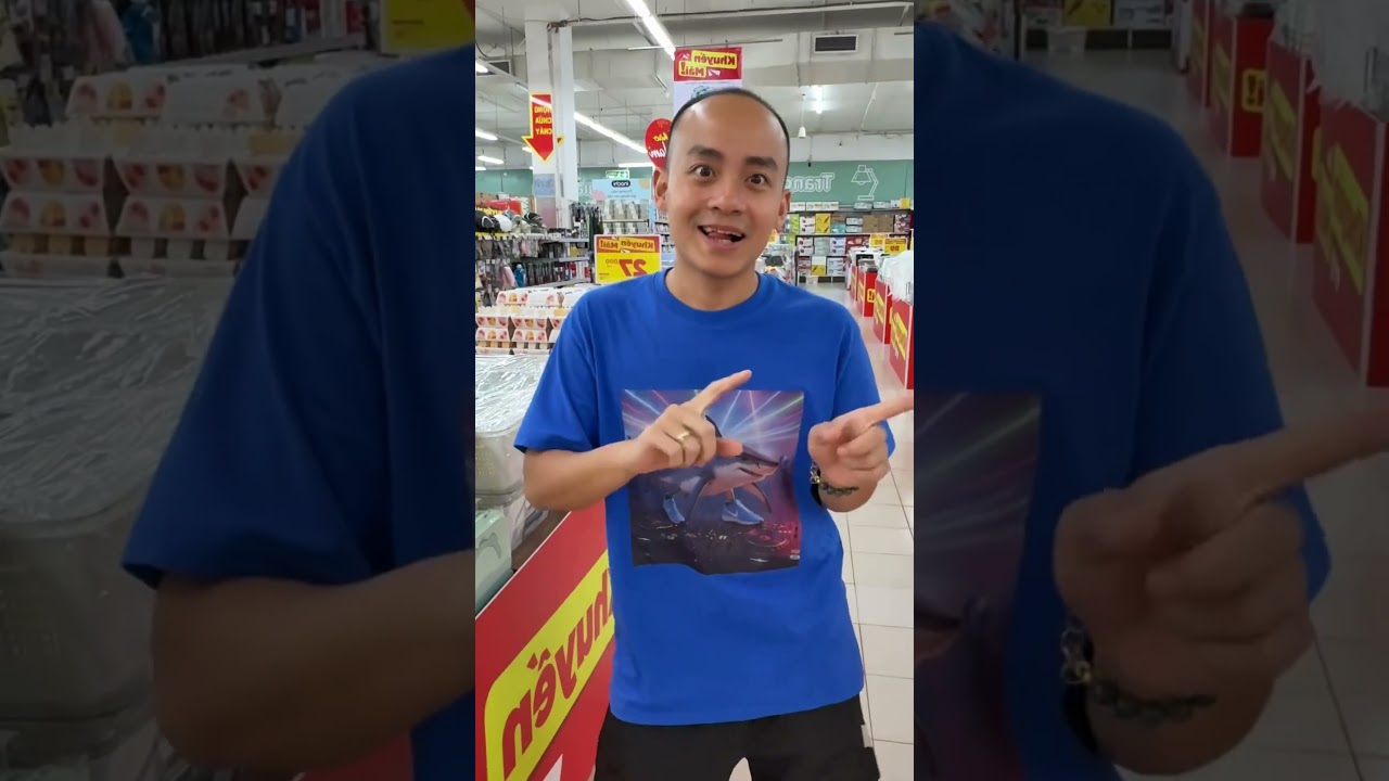 Papa Và Nhện Đi Siêu Thị Chọn Đèn Trung Thu