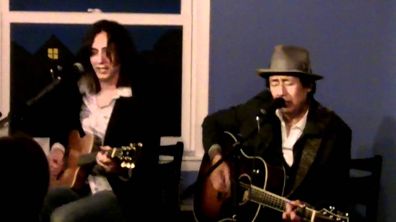 Alejandro Escovedo w/Jimmy Griffin "Don't Need You" Wood House Concerts