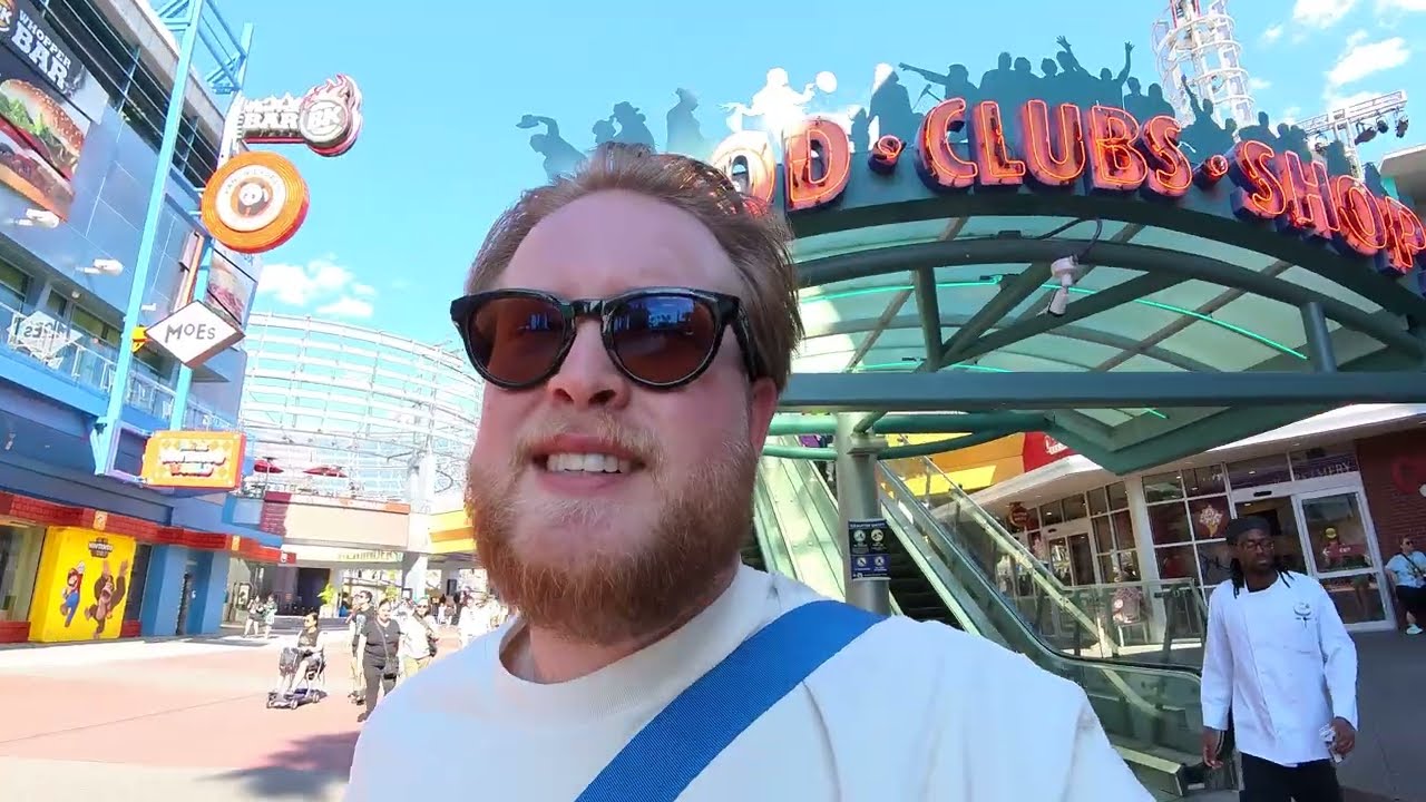 Solo day at Universal Studios Mardi Gras, Podcast Filming and going to a Food Festival