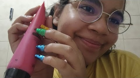 My first ASMR video - lofi rambling and tapping on random stuff (fast and aggressive)