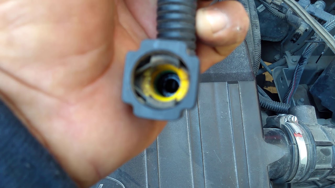 falla por consumo de aceite válvula PCV Ford Ecosport YouTube