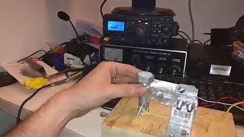 (Very) homemade Morse paddle keyer