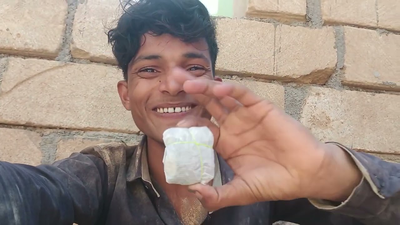 બે દીવાલ કરી નાખી કેમ્પ્લેટ ⛏️👈#reallife #vlog #vlogger #dailyvideo #vanakbara #saportme