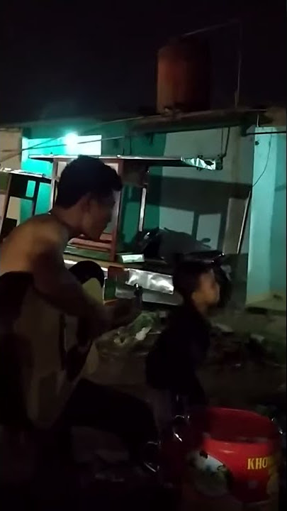 Pengamen Pasar Citayam selimut biru