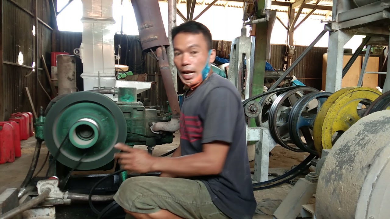 menghidupkan mesin penggilingan padi dengan mudah pakai kopel handel