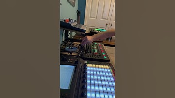 Happy new year! Final jam of 2022 - low and slow techno on the Akai Force, TR8S & microfreak #techno