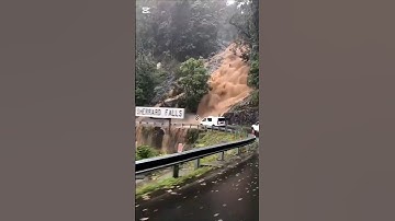 🌊Sherrard Falls Landslide 2025 | Nature’s Extreme Power