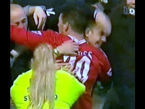 Middlesbrough V Leeds Utd 2001 02 FOWLER INCE WINDASS GOAL