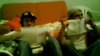 Dani Bananinha E Xugera Regulando O Motor Da Ferrari