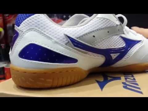 mizuno crossmatch plio