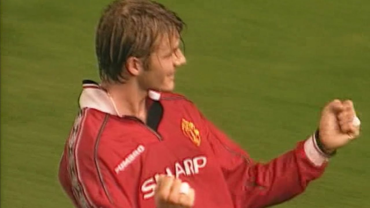 David Beckham Cross Pass 1999 03 Youtube