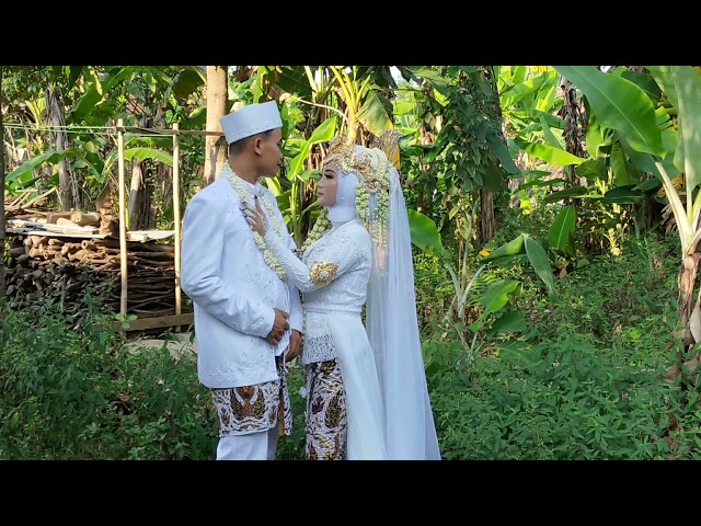 PENGANTENE NING KARANG KARANG class=