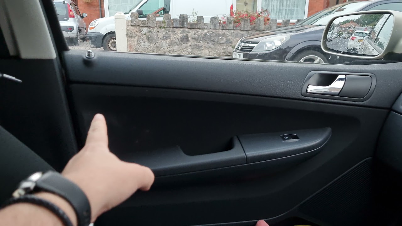 Skoda Fabia 1.9 TDI PD100 Part 6 Passenger Door Won't Open YouTube