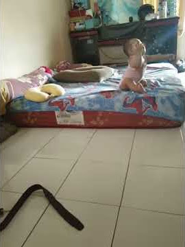 Kalung Emas ... AMBYAR.