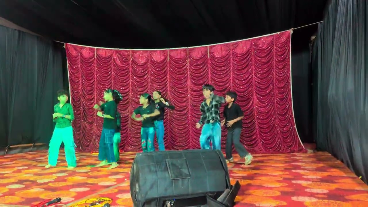 പിള്ളേര് പൊളിയാ