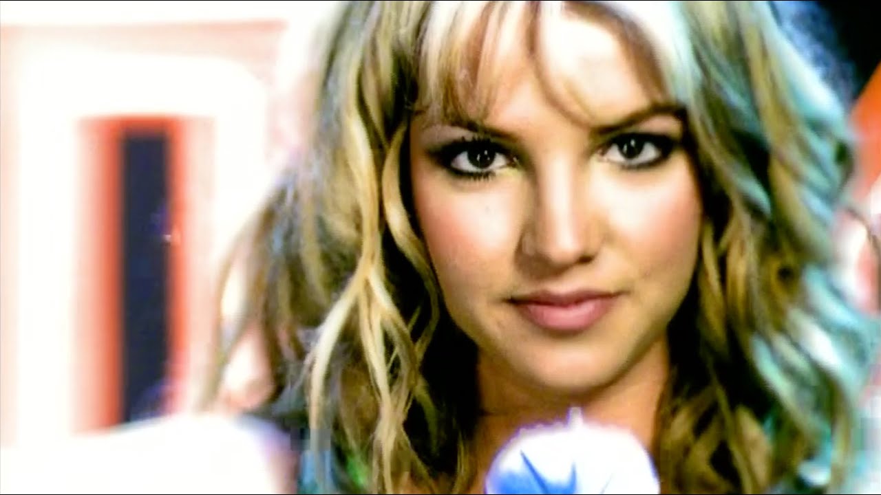 Britney Spears (You Drive Me) Crazy (The Stop! Remix) (Official Video