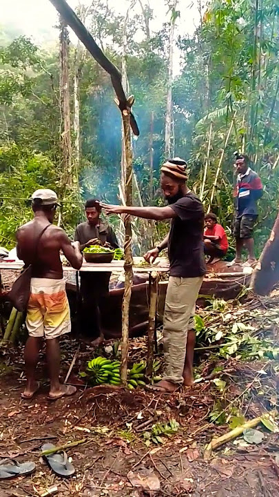 Rural Life In West Sepik_Lumi