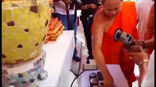 01 พิธีทำลายบล๊อค เหรียญสมเด็จพระเจ้าตากสินมหาราชชาววัดอรุณ