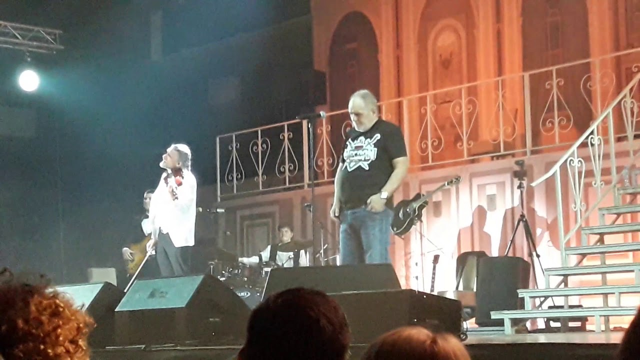 Đorđe Balašević Tvoj Neko SPENS 19 01 2018 - YouTube