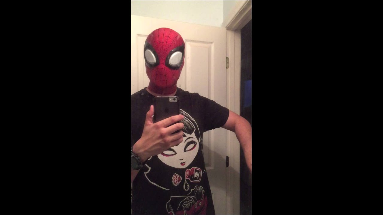 Superior SpiderMan light up eyes. YouTube