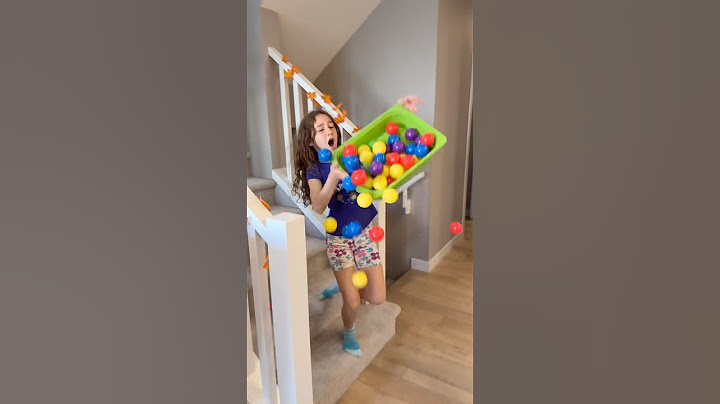 The good kid -Sierra helps Rhia clean up- always help others #shorts
