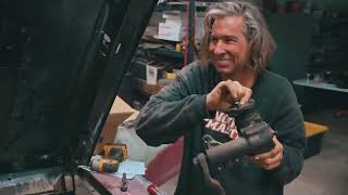 Download Lagu Disgustang vs. Bang-Shift Cougar! - Roadkill Garage S08E01 - Reality Car TV Show MP3