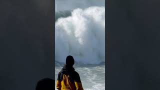 Man Catches Massive Wave