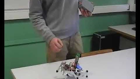 Robot hexapodo controlado por la voz