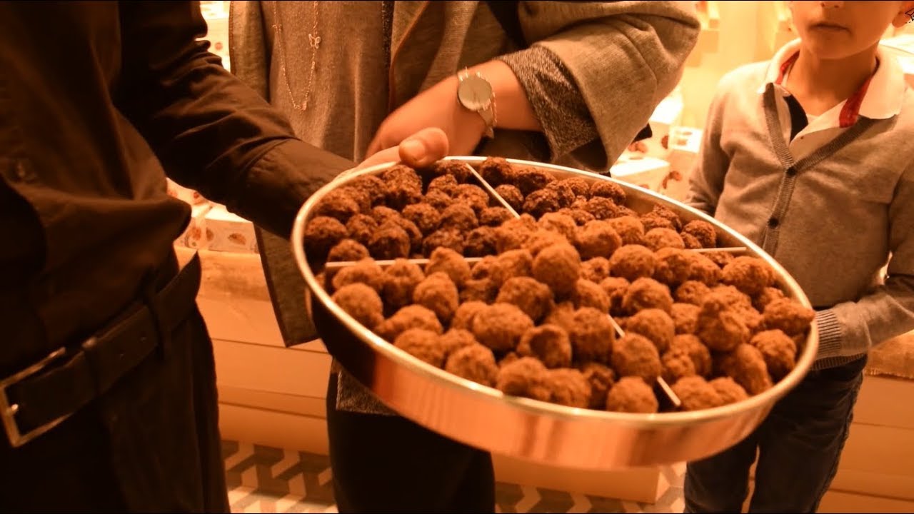 Best Chocolate Shop, Venice - Italy - YouTube