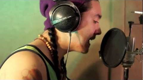 Utmost Music~CodE LA-I need a dollar-remix~official music video