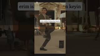 Erimni Ishdan Kelishini Kutayotgan Men