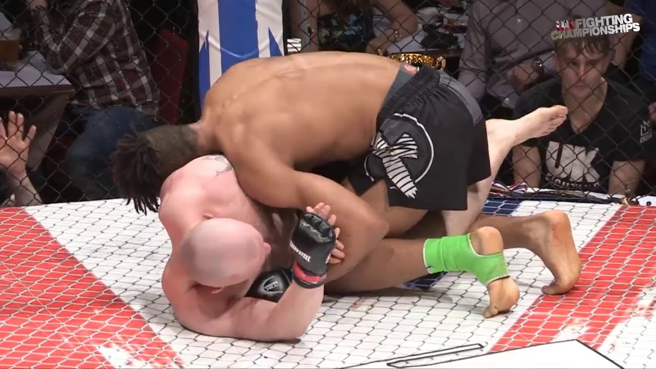 #UKFC3 - Amateur Welterweight - Liam Dooley vs. Fionn Healy-Magwa
