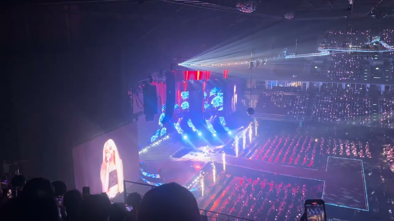 หลิงออมแฟนคอน