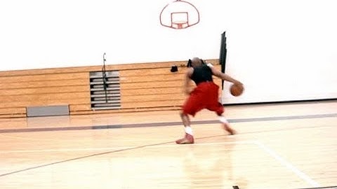 Dre Baldwin: In & Out-Thru Legs Dribble Crossover Finish Pt. 1 | Chris Paul Scoring Move