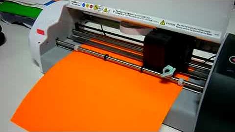 Vinyl cutter graphtec Craft Robo CC330-20 plotter - Demo