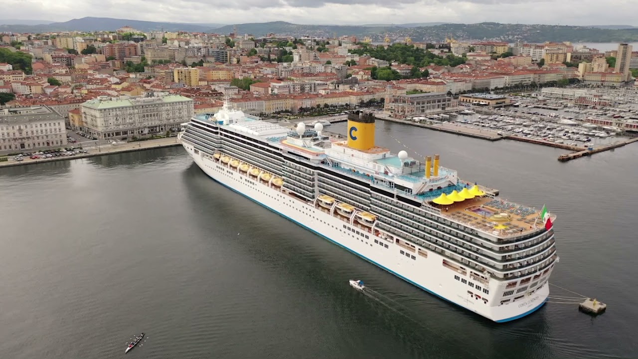 Costa Luminosa a Trieste